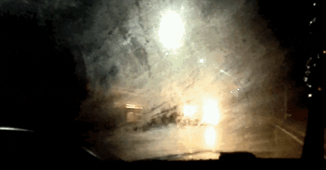 暴雨行车视线模糊？顶刮刮镀膜雨刮让雨水自动滑落，安全提升5倍！